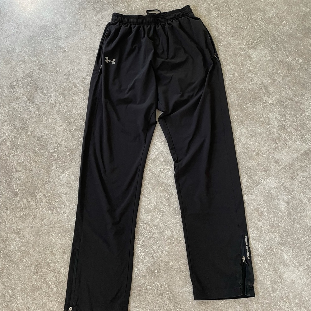 Men’s Under Armour fitness pants